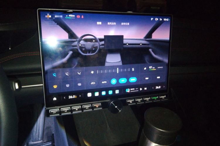Used Xiaomi Auto SU7 2024 Rear-Drive Ultra-Long Range Advanced Pro-Level Intelligent Driving Version Audio And AC Panel
