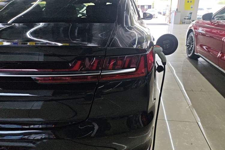 Used BYD Han 2020 DM Four-Wheel Drive Performance Edition Luxury Model
