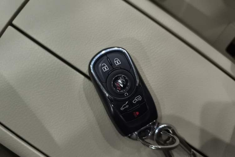 Used Buick GL8 2023 Land Business Class Smart Deluxe Model Vehicle Key