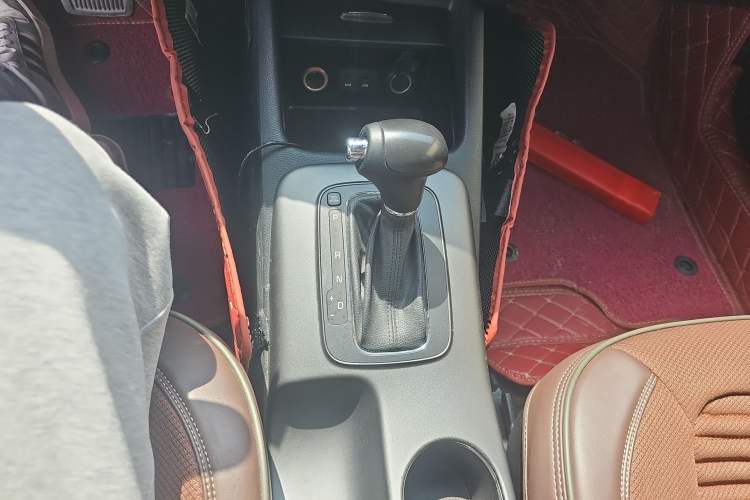 Used Kia K3 2015 1.6L Automatic GLS
