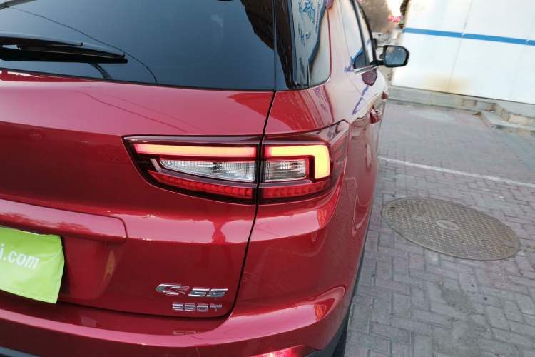 Used Changan CS55 2017 1.5T Manual Colorful Edition