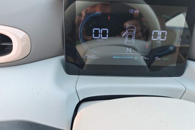 Used Leapmotor T03 2024 310 Comfort Edition Odometer Close Up