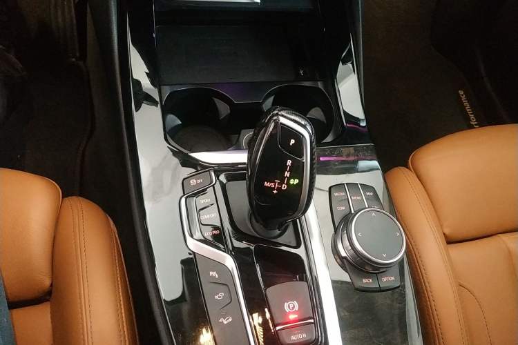 Used BMW X3 2020 xDrive30i Luxury Model with M Sport Package
