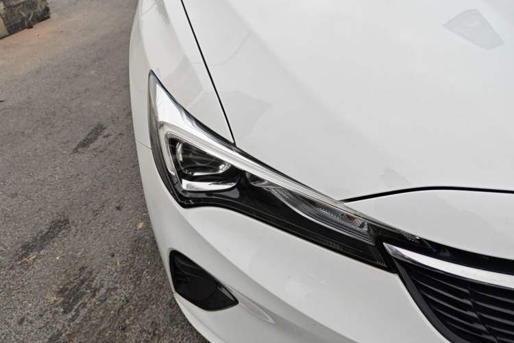 Used Buick Verano 2023 Pro Enjoyment Edition Right Front Headlight