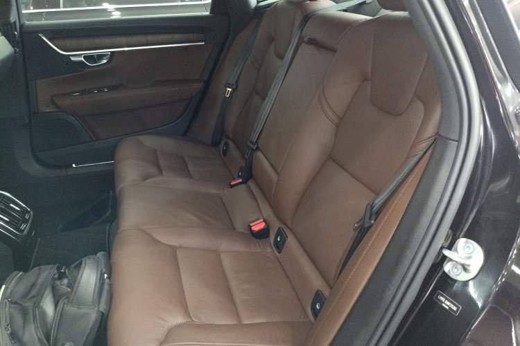 Used Volvo S90 2022 B5 Zhiyuan Luxury Edition