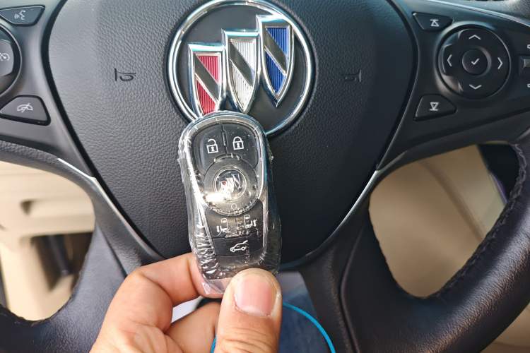 Used Buick GL8 2023 ES Lu Zun Flagship Model