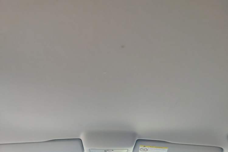 Used Volkswagen Polo 2016 1.4L Manual Fashion Model