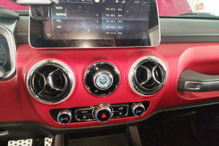 Used BAIC Off-Road BJ40 2020 2.0T Automatic Two-Wheel Drive Urban Hunter Edition Chivalrous Type
