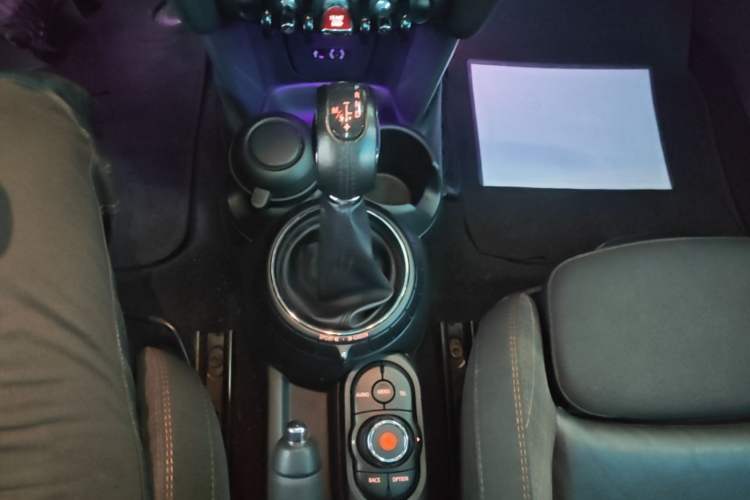 Used MINI 2016 1.5T COOPER
