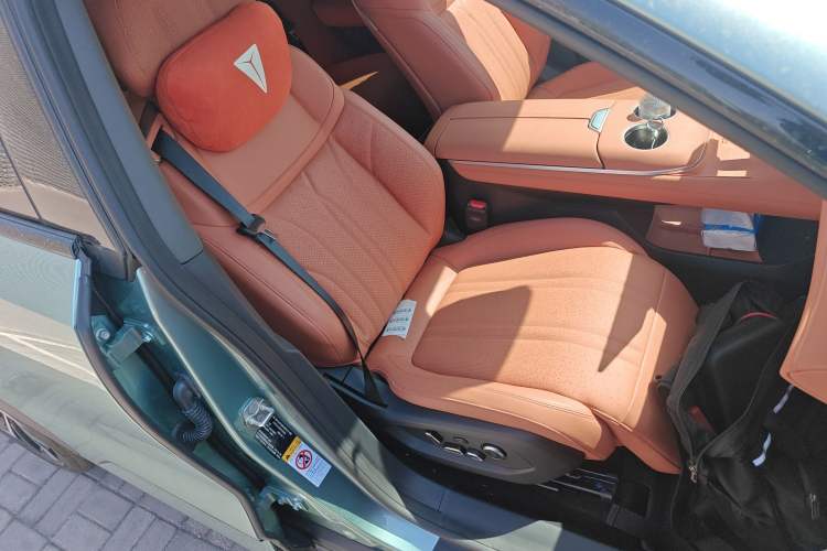 Used Deepal S07 2024 520Max Pure Electric Version Right Front Seat