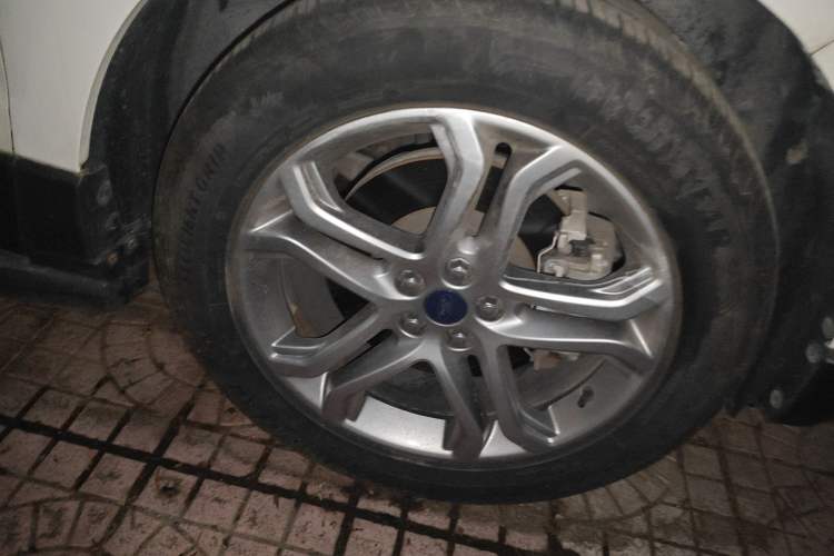 Used Ford Edge 2018 EcoBoost 245 Two-Wheel-Drive Titanium 7-Seater China V Standard
