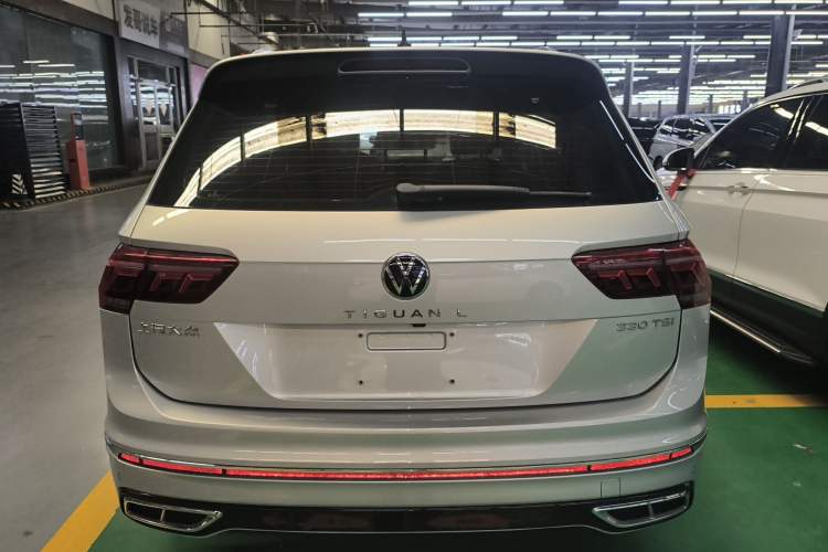 Used Volkswagen Tiguan L 2023 330TSI Automatic Two-Wheel Drive R-Line Enjoyment Edition