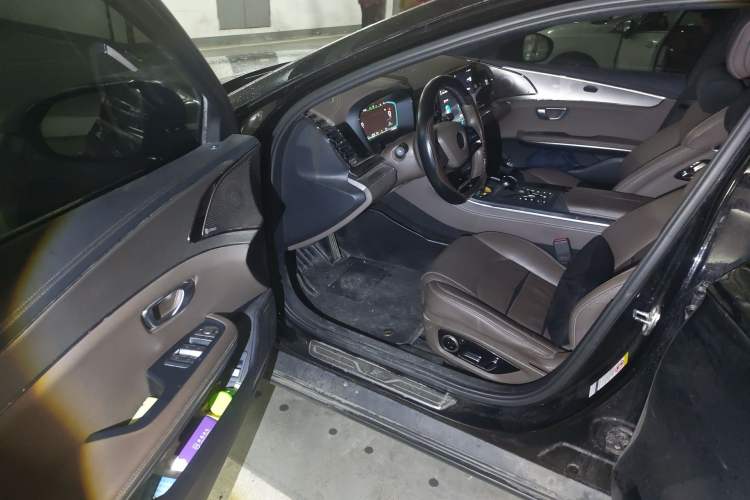 Used BYD Han 2020 DM Four-Wheel Drive Performance Edition Luxury Model Driver Seat