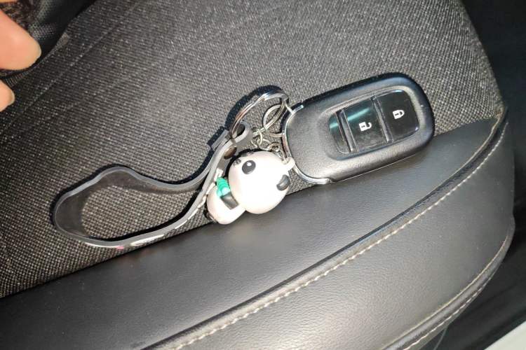 Used Honda Vezel 2023 1.5L CVT Pioneer Edition