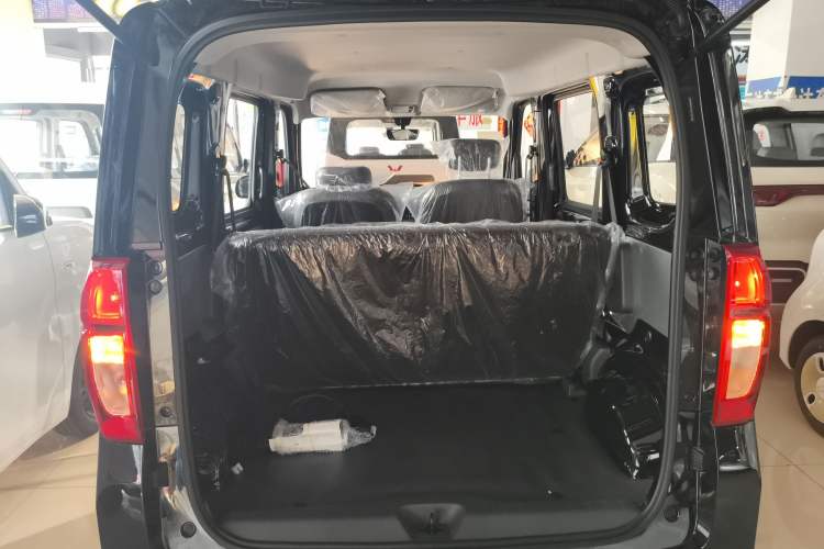 Used Wuling Zhiguang New Energy 2025 Standard Model