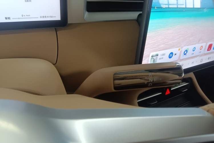 Used Landian E5 PLUS 2026 Model 165km Long-Range First-Adoption Version Ultra 5-seater