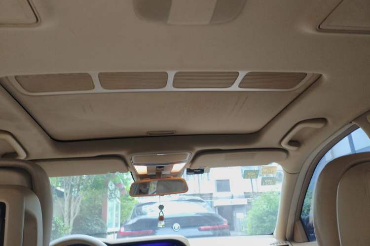 Used Mercedes-Benz S-Class 2012 S 300 L Business Standard Model Headliner