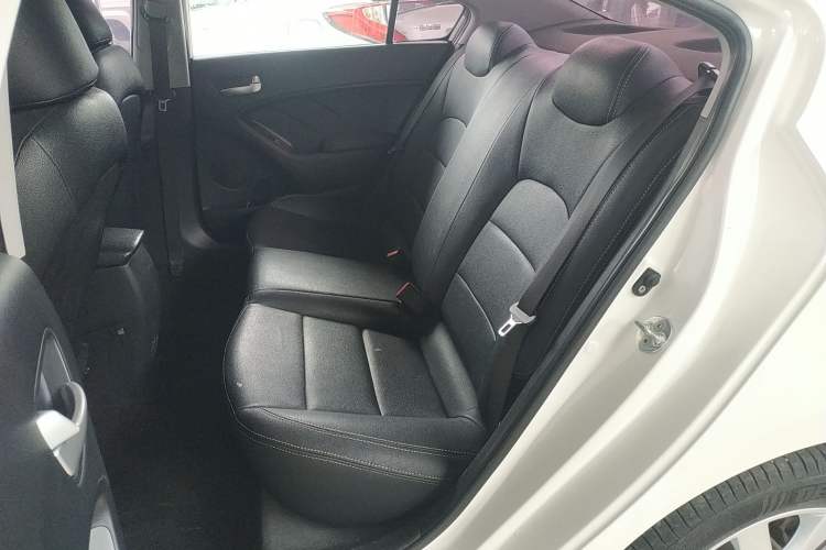 Used Kia K3 2015 1.6L Automatic GL
