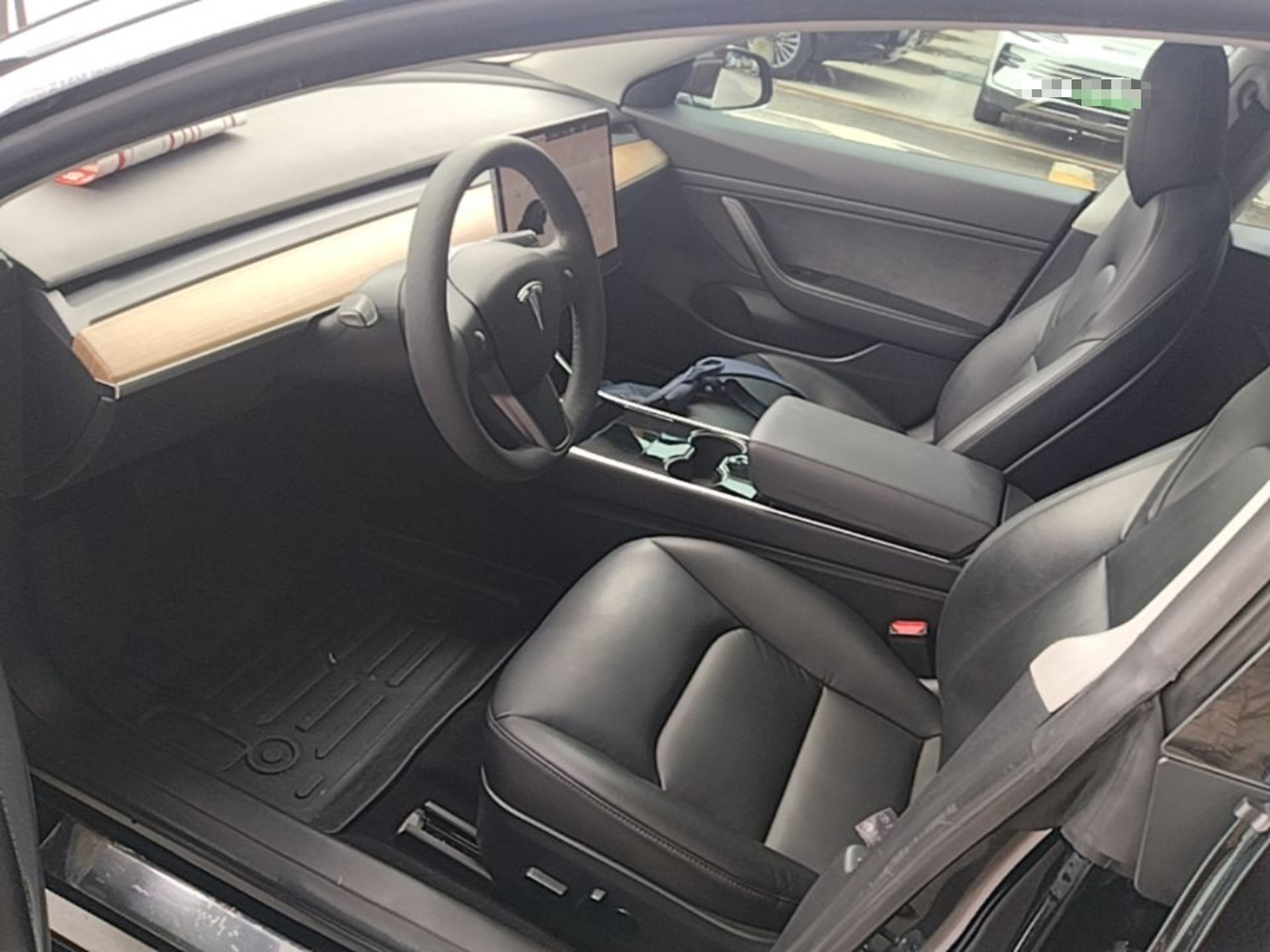 Avant de la voiture