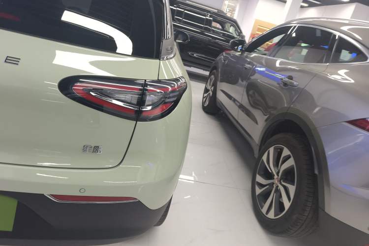 Used Geely Galaxy Geome 2025 UP 410km Exploration+ Edition
