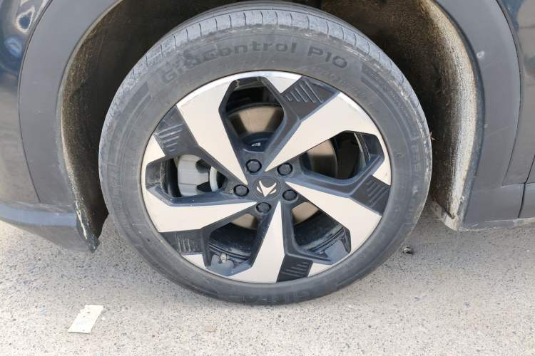 Used ARCFOX Alpha T5 2025 520 PRO
