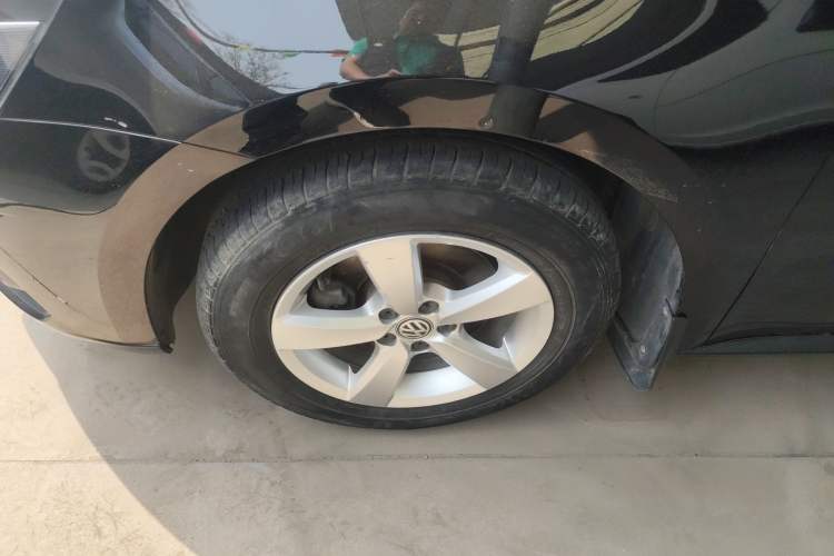 Used Volkswagen Lavida 2019 Lavida Start 1.5L Manual Fashion Edition China VI Standard Left Front Wheel Hub