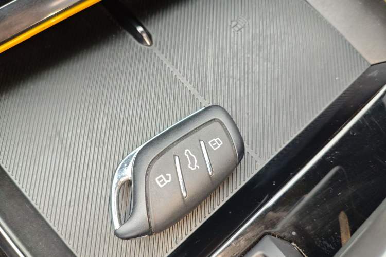 Used MG 5 Scorpio 2022 1.5T Trophy Sport Luxurious Edition
