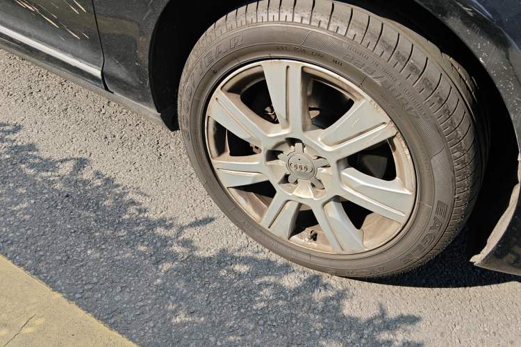 Used Audi A6L 2011 2.4L Technology Edition
