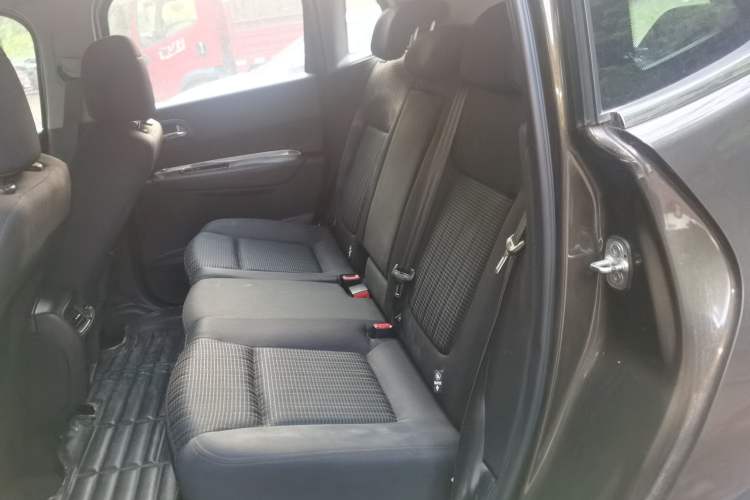 Used Peugeot 3008 2016 1.6THP Automatic Classic Edition
