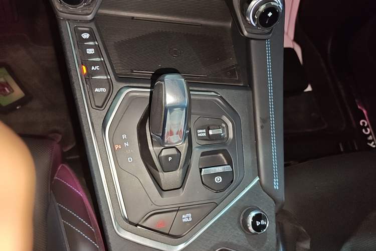 Used Lynk & Co 05 2022 2.0T Two-Wheel Drive Shine Halo