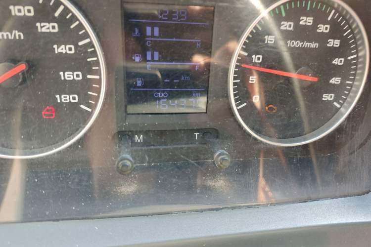 Used Iveco Power Daily 2017 2.5T Classic A32 Mid-Roof 6-7 Seater Bus 47Z5
