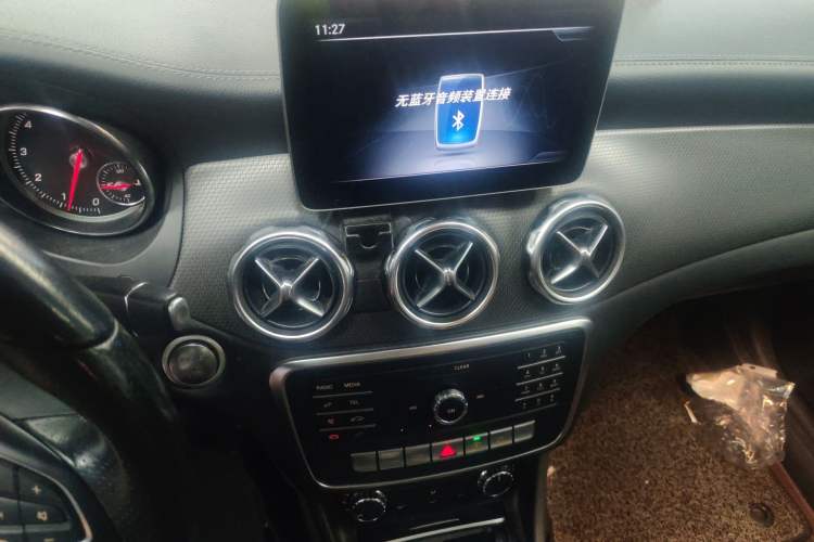 Used Mercedes-Benz GLA 2018 GLA 200 Fashion Model Audio And AC Panel