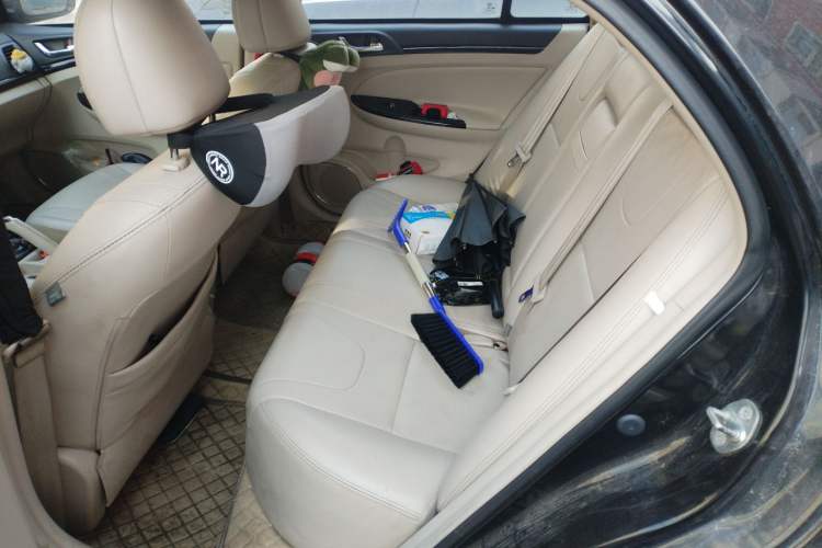 Used BYD Surui 2013 1.5L Manual Luxury Model
