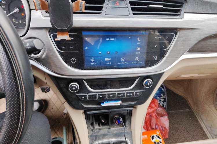 Used Geely Auto Emgrand 2016 Sedan 1.5L Manual Luxury Model