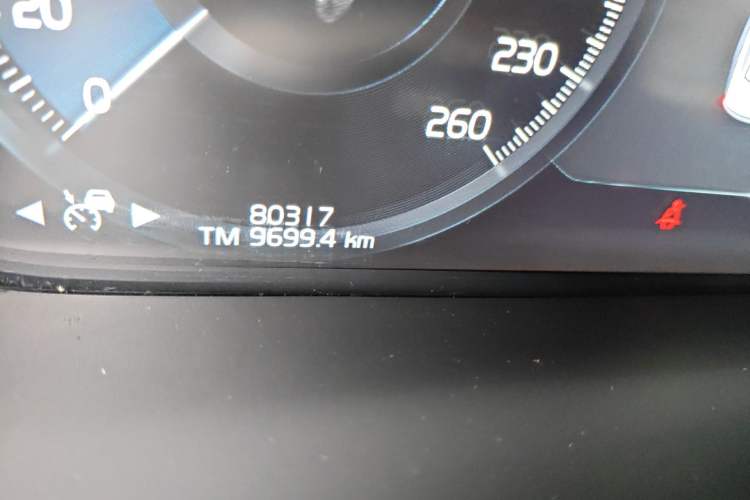Used Volvo S90 2020 T5 Zhiyi Luxury Edition Odometer Close Up