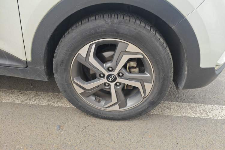 Used Hyundai ix25 2017 1.6L Automatic Smart Version Right Front Wheel Hub