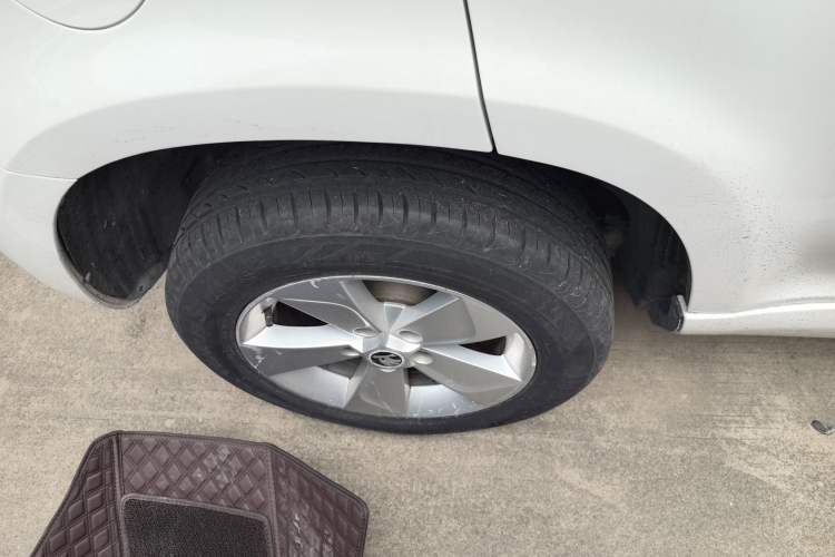 Used Skoda Yeti 2017 TSI280 DSG Car Enjoy Brothers Edition Exterior 5