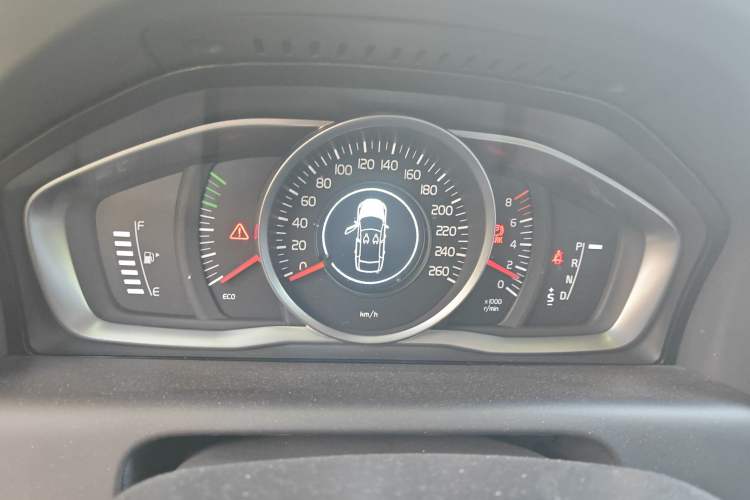 Used Volvo XC60 2017 T5 AWD Smart Upgrade Edition