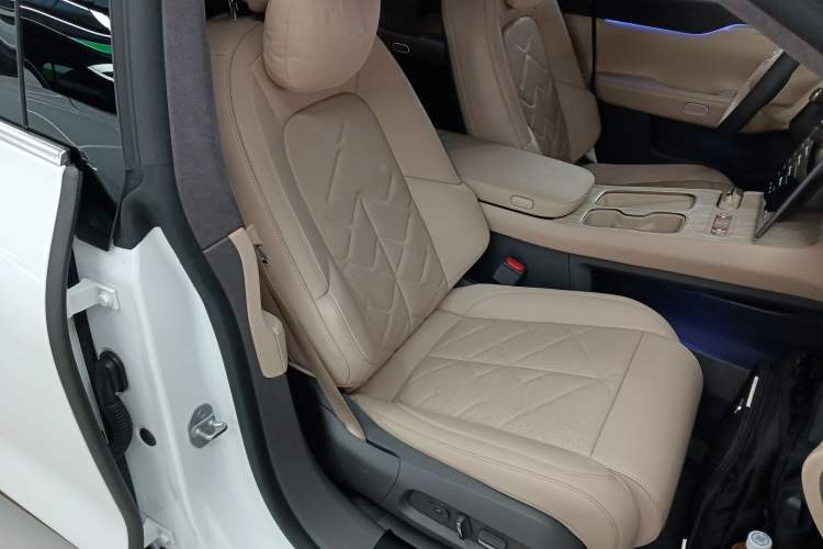 Used Nio ET7 2024 100kWh Executive Signature Edition
