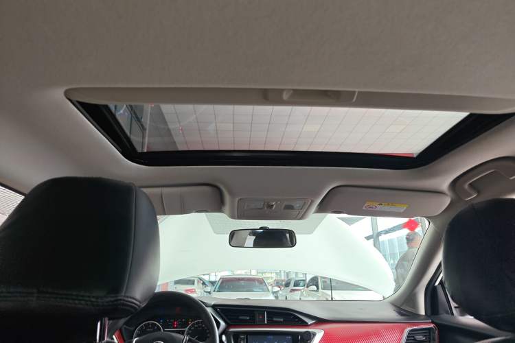 Used Nissan Lannia 2016 1.6L CVT Smart Cool Edition Headliner