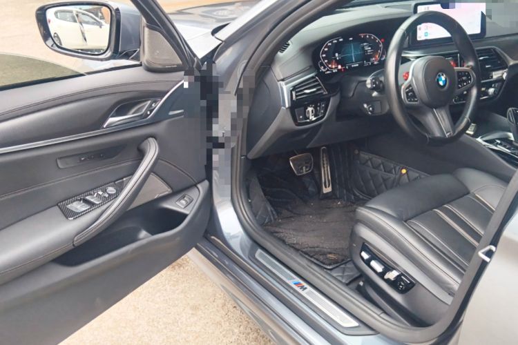 Used BMW 5 Series 2022 Restyled 530i Sport Line with M Sport Package Driver Seat