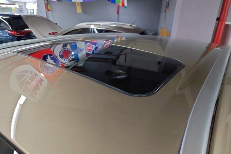 Used Geely Auto Emgrand X7 Sport 2021 Million Edition 1.8TD DCT Two-Wheel Drive Comfort Model
