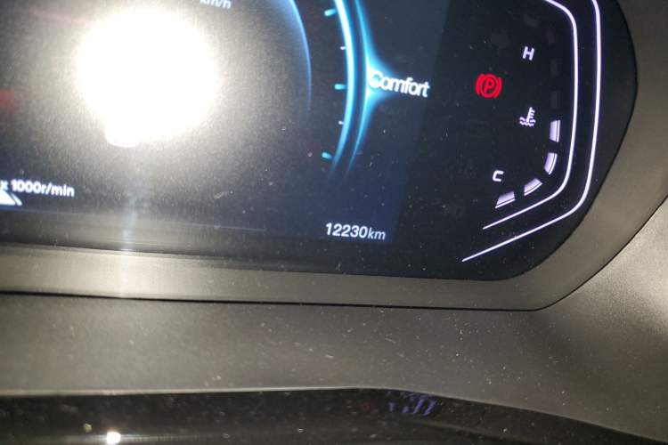 Used CHANGAN OSHAN X7 PLUS 2023 Enjoy Edition 1.5T Automatic Prestige Model Odometer Close Up