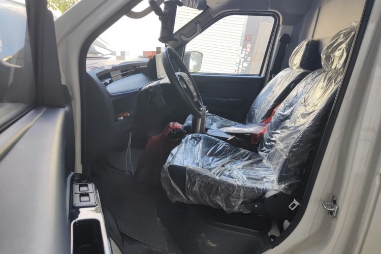 Used Dongfeng Yufeng EM27 2024 EM27L Eves Power 41.86 kWh
