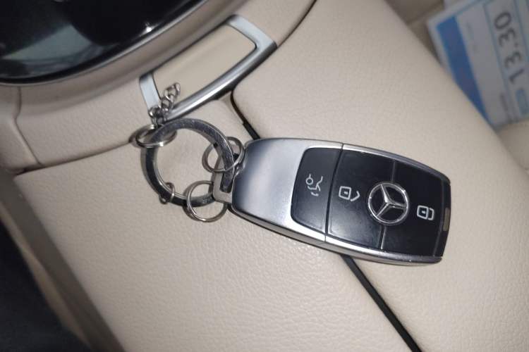 Used Mercedes-Benz E-Class 2017 E 200 Sport