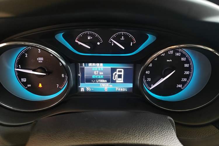 Used Buick Envision 2014 28T Four-Wheel Drive Elite Model Instrument Cluster