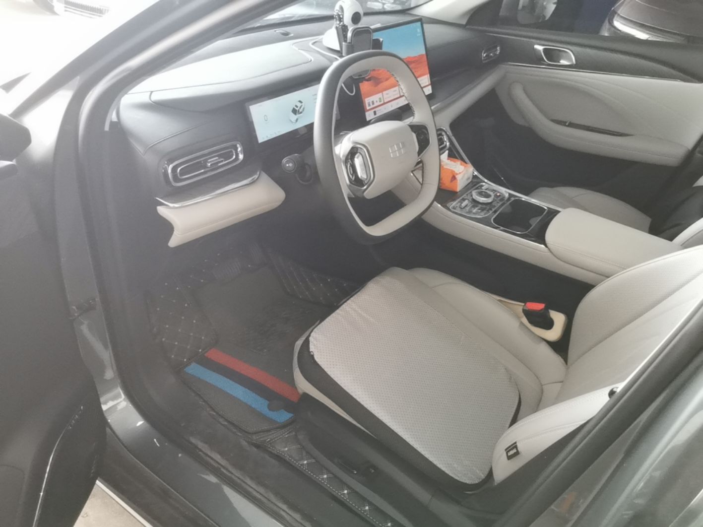 Geely Galaxy Stellar 6 2026 Model 125km Exploration+ Edition — снимка 18