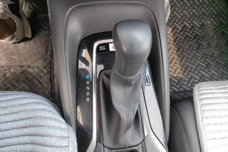 Used Toyota Corolla 2021 Dual-Engine 1.8L E-CVT Pioneer Edition Gear Lever