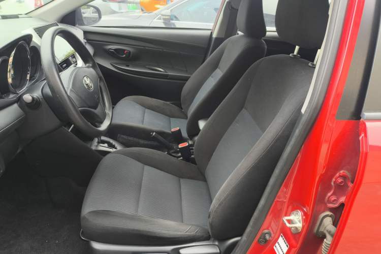 Used Toyota YARiS L Zhi Xuan 2016 Revised 1.5E CVT Charming Edition Left Front Seat