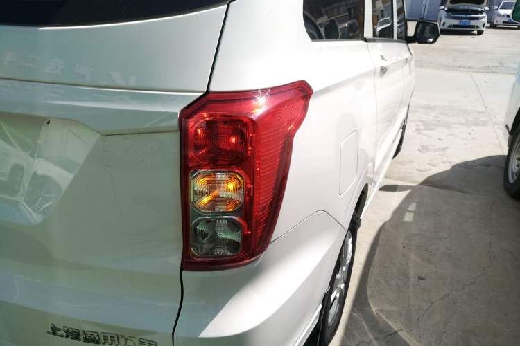 Used Wuling Hongguang 2021 1.5L Revised S Standard Version with Electric Power Steering LAR